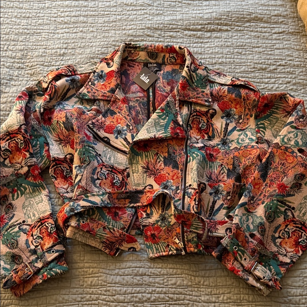 Dressed in LALA Multicolor Patterned Jacket